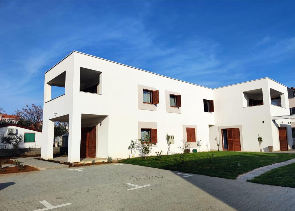 ורסי Apartments Leticia מראה חיצוני תמונה