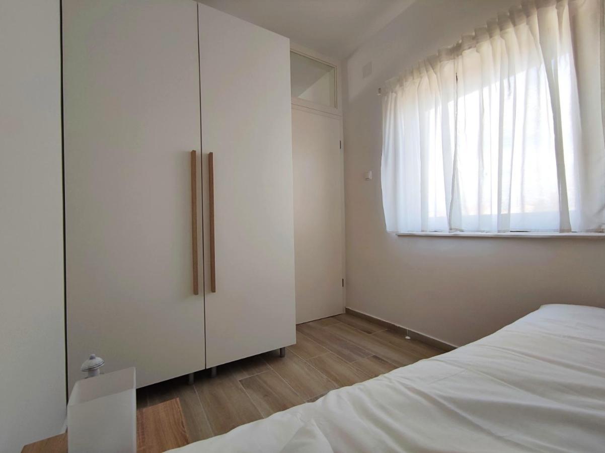 ורסי Apartments Leticia מראה חיצוני תמונה