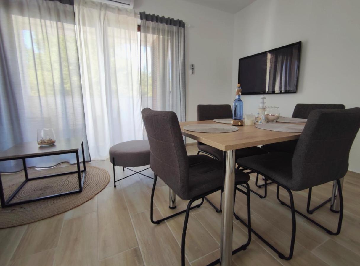 ורסי Apartments Leticia מראה חיצוני תמונה