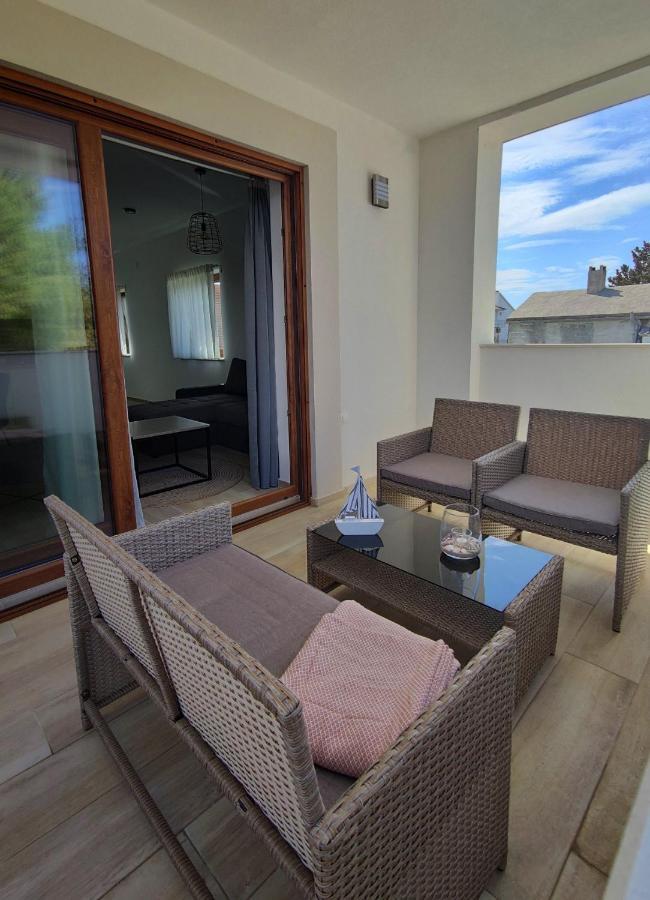 ורסי Apartments Leticia מראה חיצוני תמונה