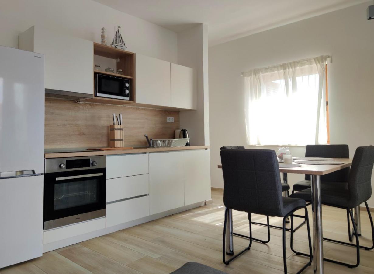 ורסי Apartments Leticia מראה חיצוני תמונה