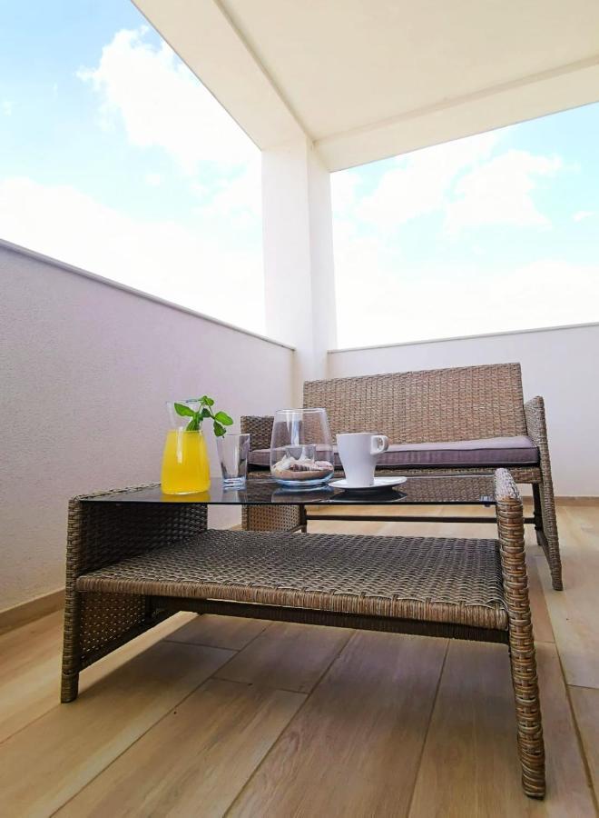 ורסי Apartments Leticia מראה חיצוני תמונה